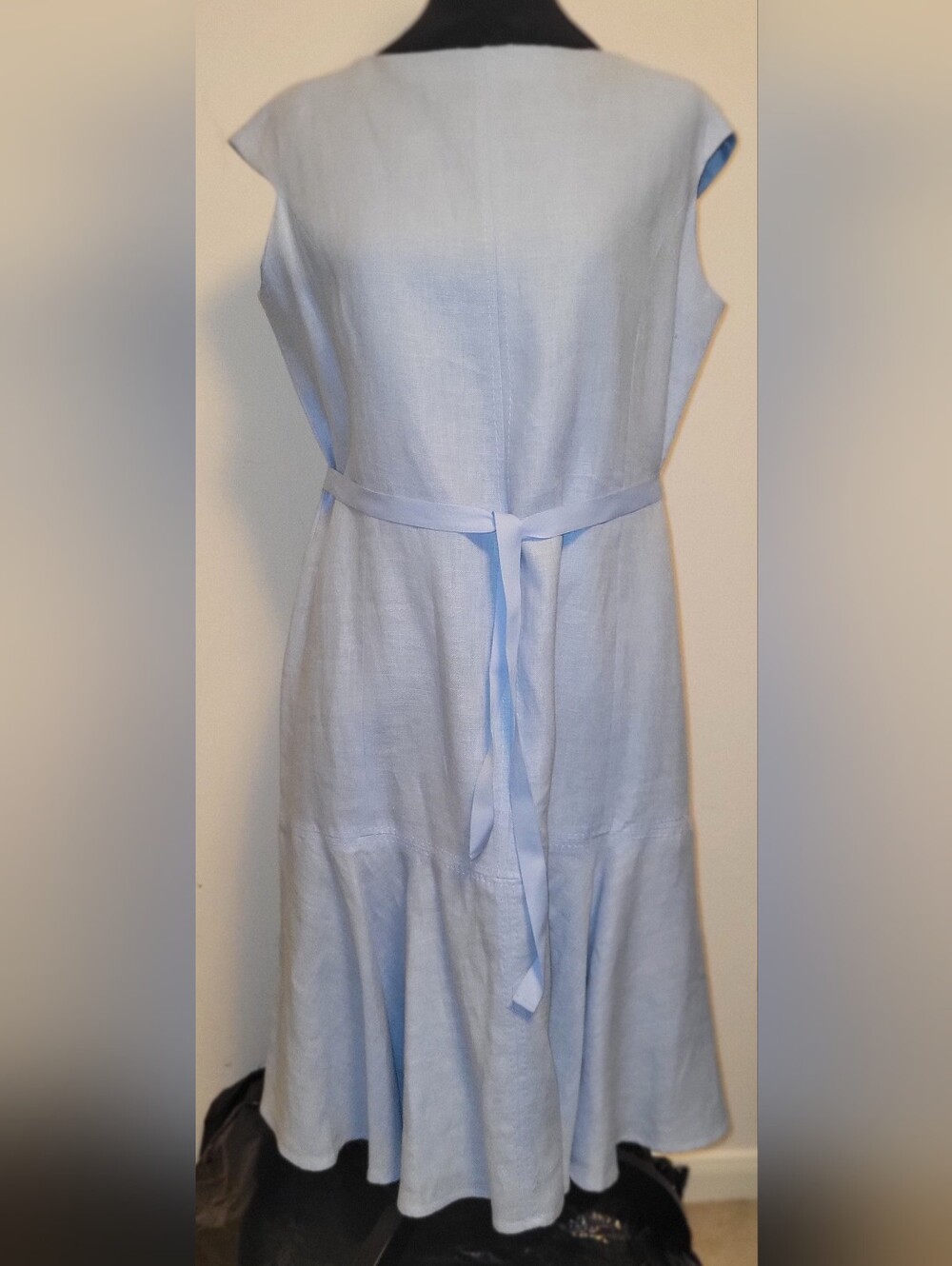 Anne Klein Light Blue Sleeveless Linen Midi Dress